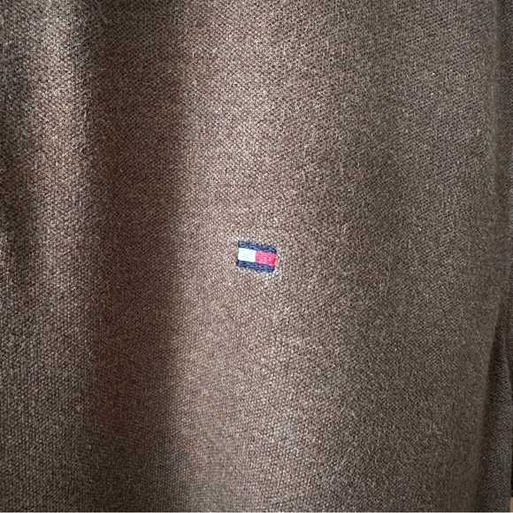 Tommy Hilfiger Chocolate Brown Golf Shirt Slim Fit - Large - Picture 3 of 8